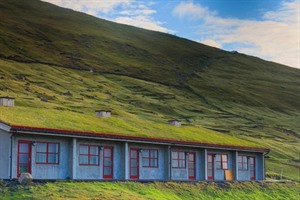 Gjaargardur Guesthouse Gjogv 8