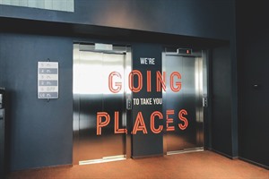 Grandi by Center Hotels lobby