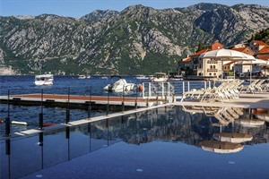 Heritage Grand Perast 3