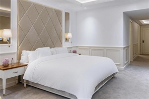 Heritage Grand Perast 6