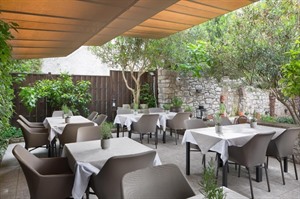 Dining terrace at Hotel Angelo d'Oro