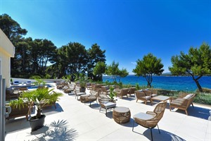 Sea-front terrace at Hotel Antica, Stari Grad