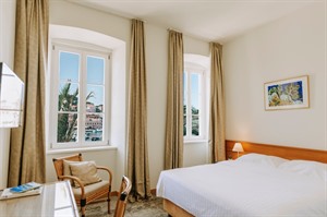 Superior sea-view room at Hotel Apoksiomen