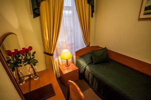 Sleeping area in Hotel Asteria