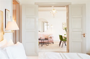 Hotel Diplomat Suite