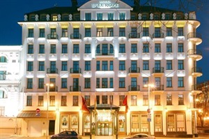 Exterior of Hotel Europe