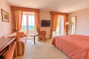 Junior Suite at Hotel Kanajt