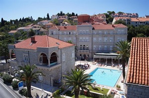 Exterior of Hotel Lapad