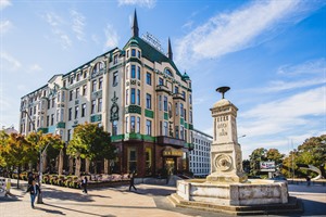 Exterior of Hotel Moskva