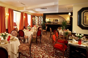 Narutis Hotel - restaurant