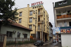 Exterior of Hotel Parlament