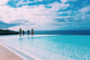 Pool at Hotel Pedras Do Mar