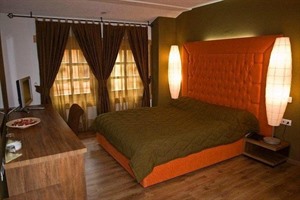 Hotel Qarshia e Jupave 3