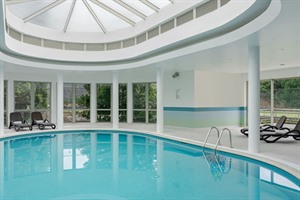 Indoor pool at Hotel Terceira Mar