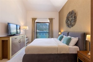 HUMA Kotor Bay Hotel & Villas 1