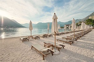 HUMA Kotor Bay Hotel & Villas 3