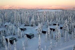 Iisakki Glass Village