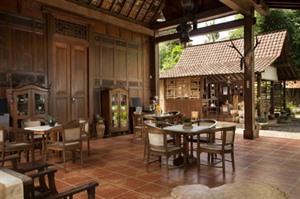 Ketapang Indah Hotel