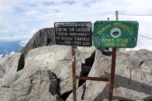 Mount Kinabalu - Lows Peak