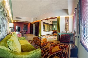 Lao Poet Hotel