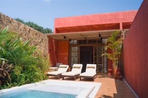 Lio Lio Suites