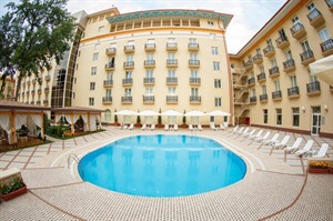 LOTTE City Hotel Tashkent Palace