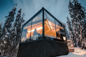 Glass Igloo - Magical Pond