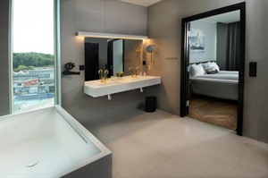 Mandal Hotel 1