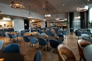 Mandal Hotel 8