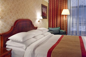 Hotel Marriott Moscow Grand - Presidential Suite Bedroom