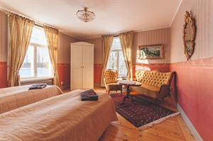 Melderstein Manor Twin Room