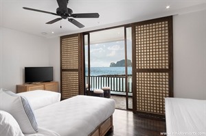 Miniloc Island, Deluxe Seaview Room