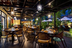 Mulberry Collection Silk Village - The Muse Restaurant Terrace