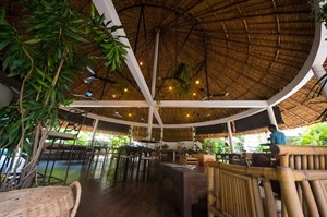 Navutu Dreams Resort & Spa - Restaurant