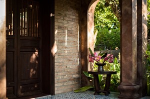 Nham Village Resort