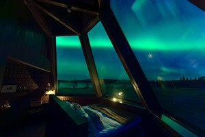 Glass Hut - interior