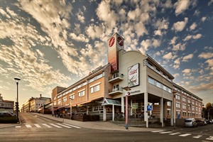 Exterior of Original Sokos Hotel Vaakuna