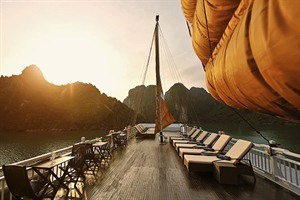 Paradise Luxury Cruise - Sun deck