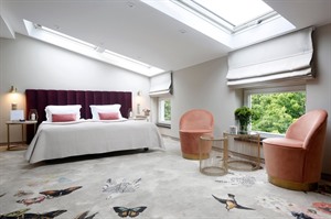 Queen Boutique Hotel 6