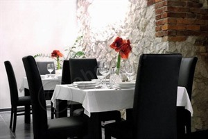 Queen Boutique Hotel 8