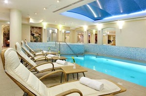 Radisson Collection Astorija Hotel - pool