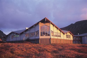 Radisson Blu Polar Hotel. Trym Ivar Bergsmo / Hurtigruten Svalbard
