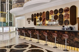 Ramada by Wyndham Shymkent, Bar