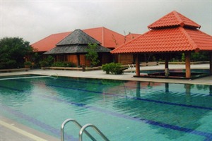 Rupar Mandalar Resort - swimming pool