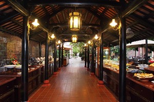 Hotel Saigon Morin, Buffet