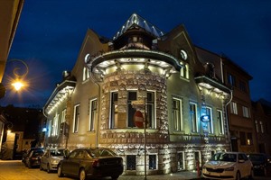 Schuster Boarding House 4