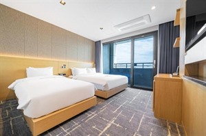Sea Cruise Hotel
