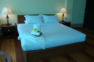 Shwe Ingyinn Hotel - Superior room