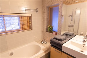 Bathroom at Skabma Log Cabin