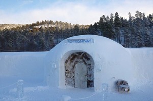 Exterior of Sorrisniva Igloo Hotel